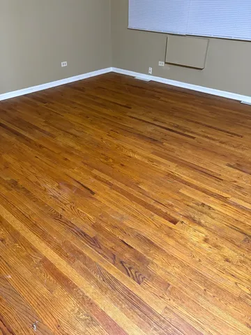 $2,600 | 2035 171st Street, Hazel Crest, IL 60429