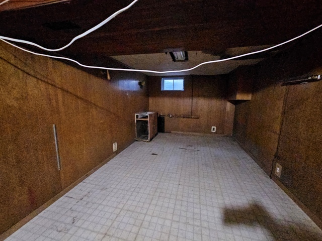 1004 Jenkisson Avenue Lake Bluff, IL 60044 - Photo 10 of 10 a view of utility room