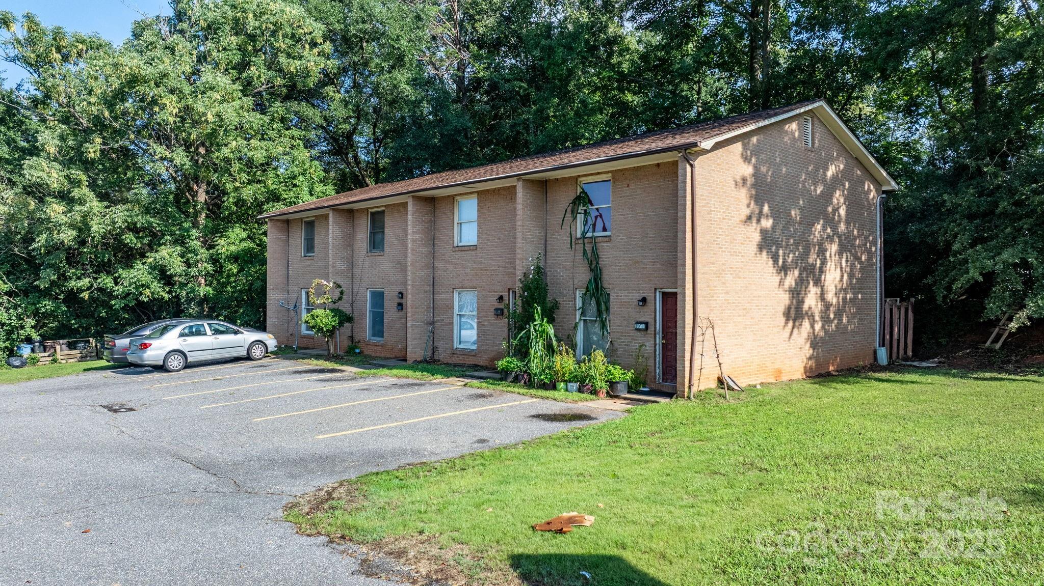 103 Ramsey Street Morganton, NC 28655 - Photo 1 of 26