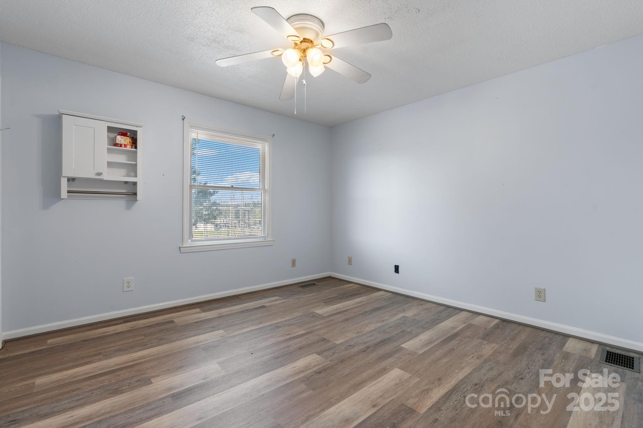 103 Ramsey Street Morganton, NC 28655 - Photo 16 of 26