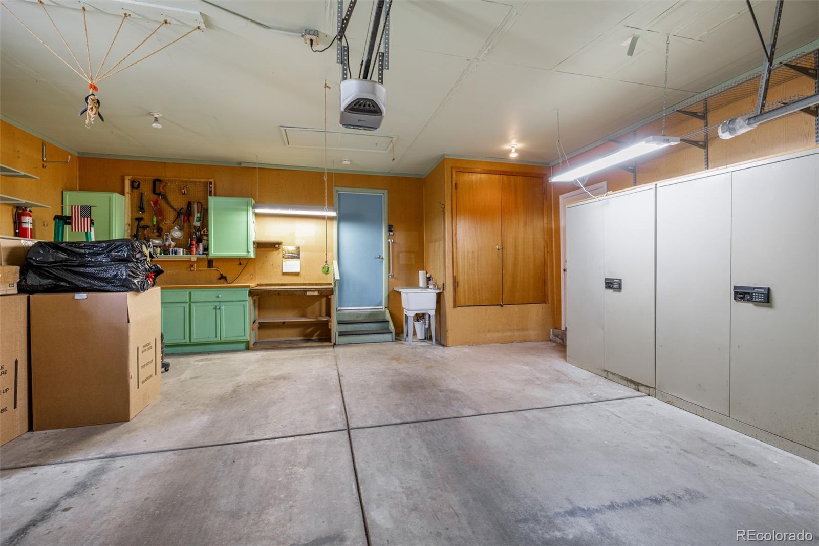 22 Scott Drive North Broomfield, CO 80020 - Photo 36 of 49 a large room with closet