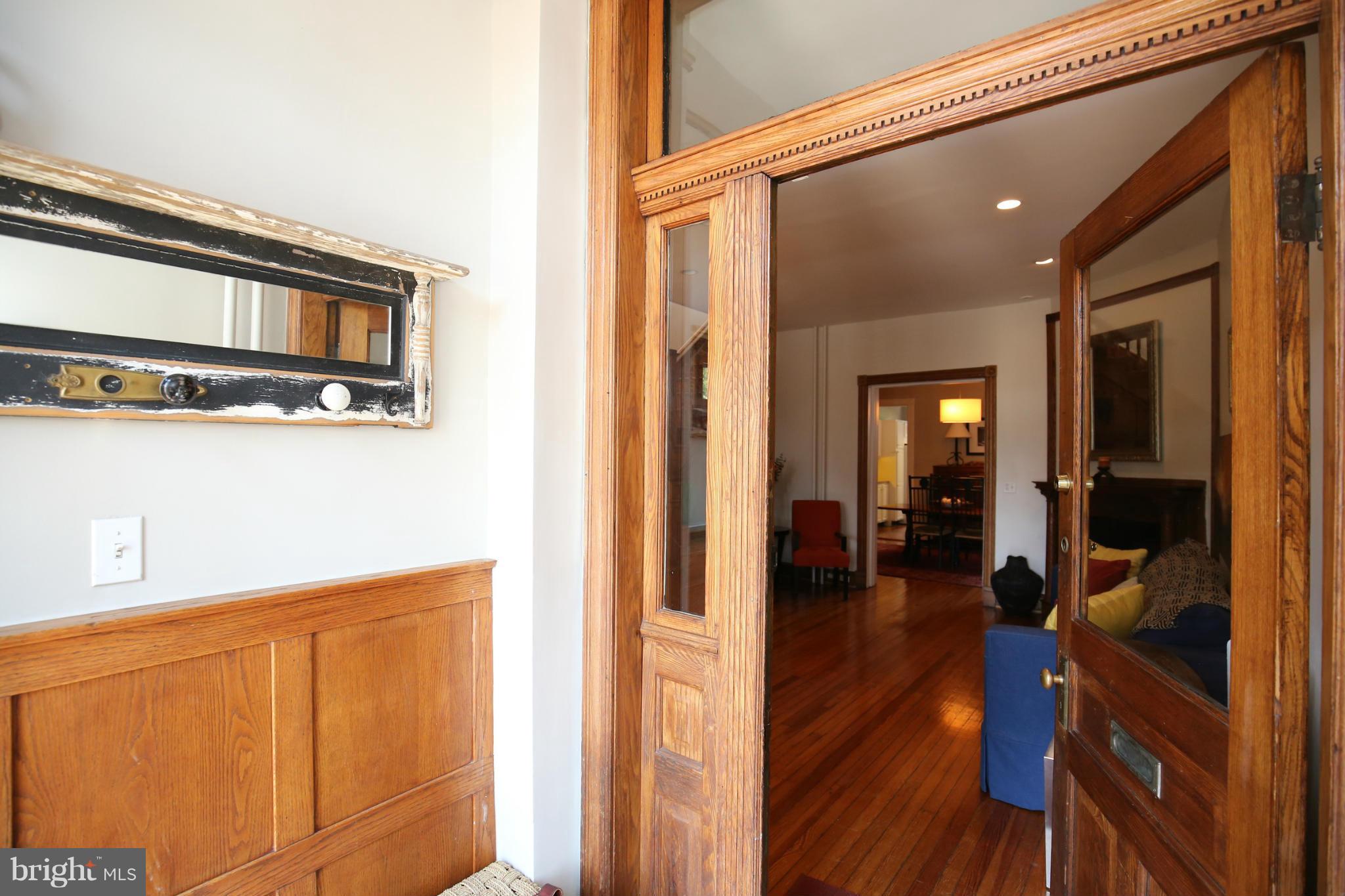 252 8th Street Southeast Washington, DC 20003 - Photo 2 of 29 a view of a living room