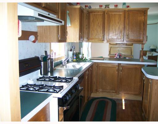109 Bauder School Road Prospect, PA 16052 - Photo 3 of 8 Kitchen.