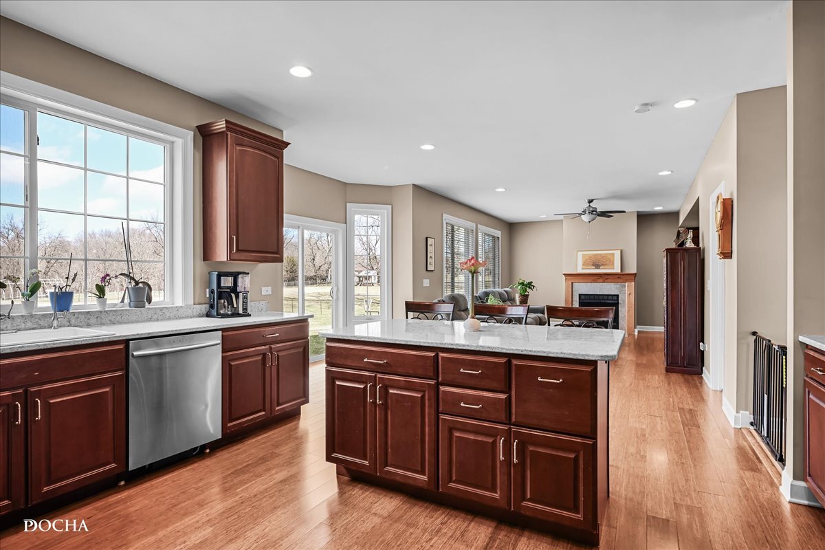 19514 West Manhattan Road Elwood, IL 60421 - Photo 8 of 40