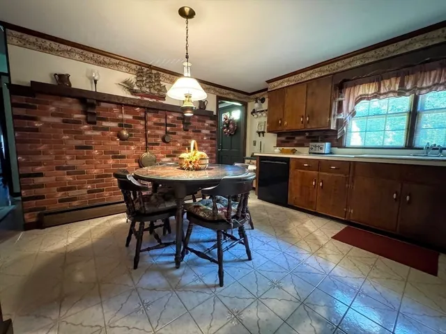 $659,000 | 120 Middle Road, Haverhill, MA 01830