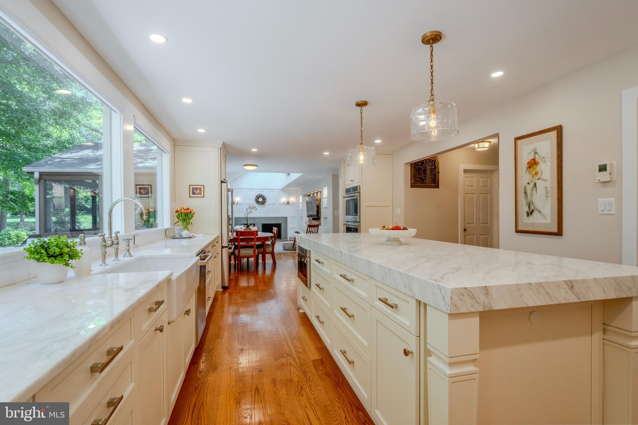 11910 Winstead Lane Reston, VA 20194 - Photo 9 of 80 Kitchen
