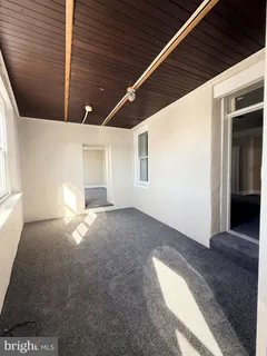 $1,900 | 158 Fountain Street, Unit 3, Philadelphia, PA 19127