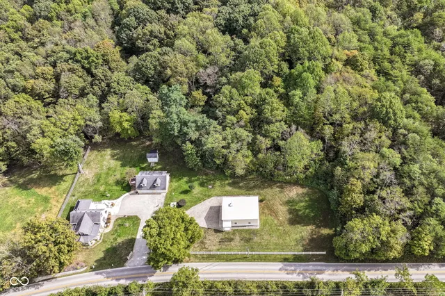 $489,500 | 7641 South 500 West, Trafalgar, IN 46181