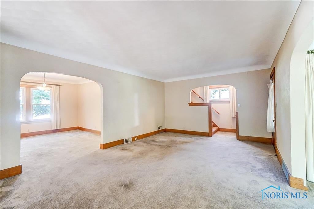 1007 Vanderbilt Road Toledo, OH 43615 - Photo 7 of 50 Gallery Image 7