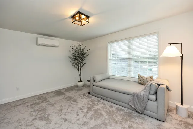 $499,000 | 27 Trails Edge Cmns, Peterborough, NH 03458