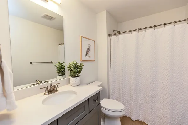 $499,000 | 27 Trails Edge Cmns, Peterborough, NH 03458