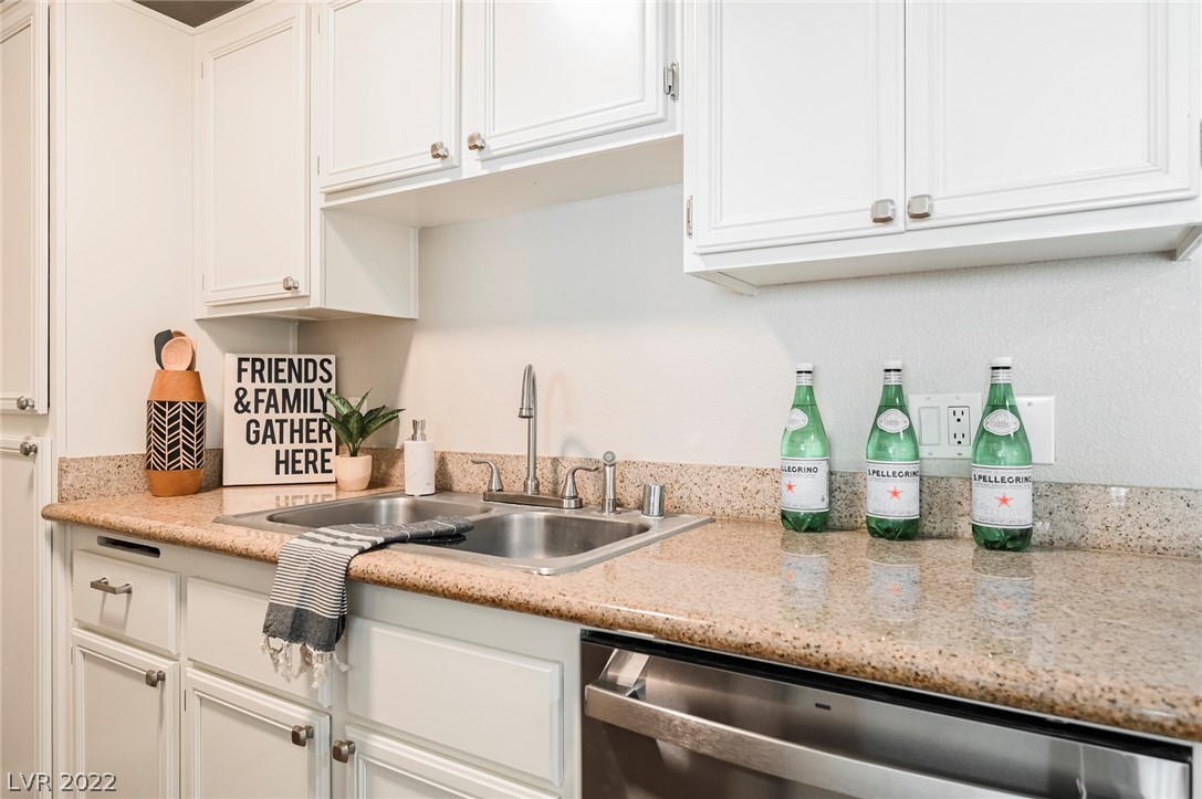 3318 North Decatur Boulevard, Unit 2172 Las Vegas, NV 89130 - Photo 5 of 23 Gallery Image 5