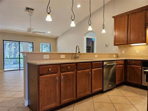 $2,900 | 10740 Rain Lilly Pass, Land O Lakes, FL 34638