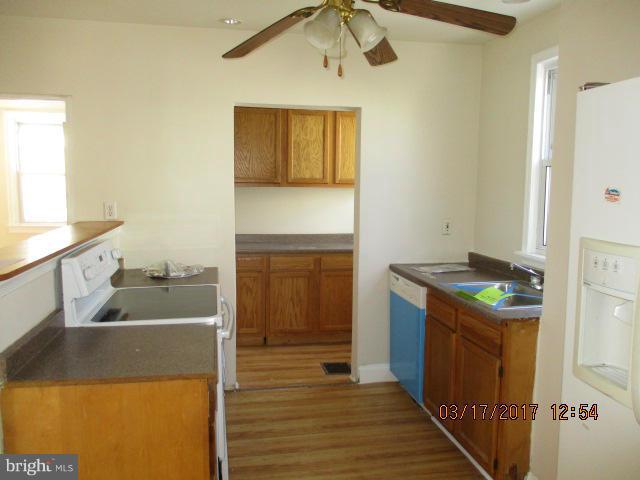 136 Osborn Road Aberdeen, MD 21001 - Photo 4 of 7 Kitchen