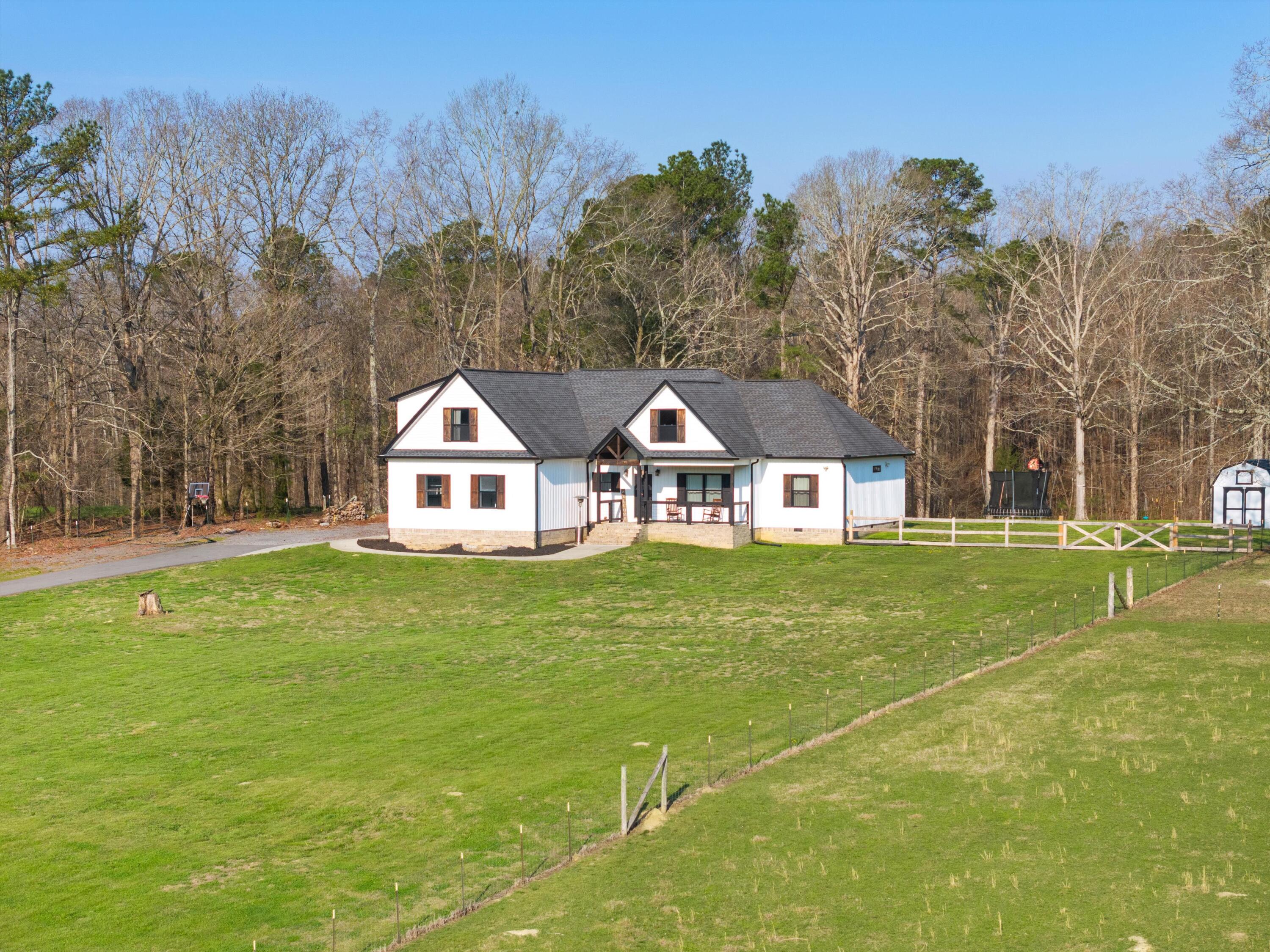 1526 Keith Valley Road Southeast Cleveland, TN 37323 - Photo 4 of 57 04-DJI_20260323095351_0142_D