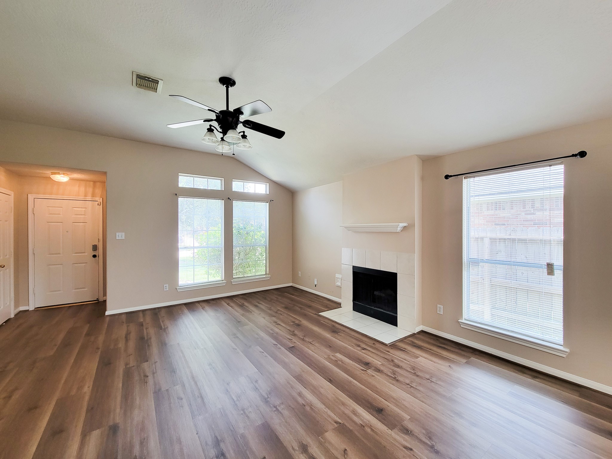 18446 South Wimbledon Drive Katy, TX 77449 - Photo 11 of 39