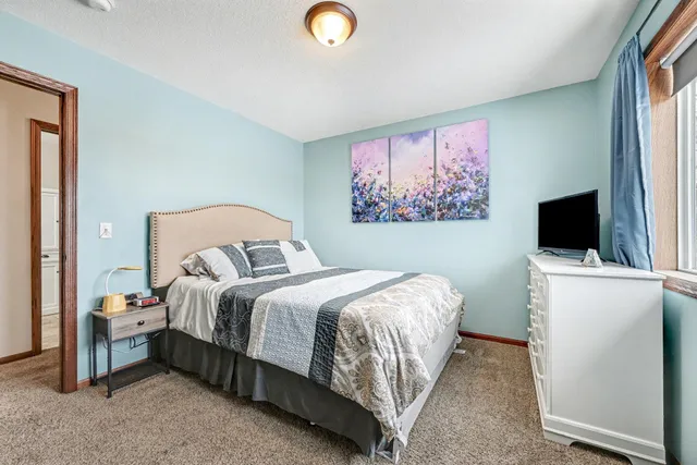 $399,950 | 757 Pleasant Avenue, St. Paul Park, MN 55071