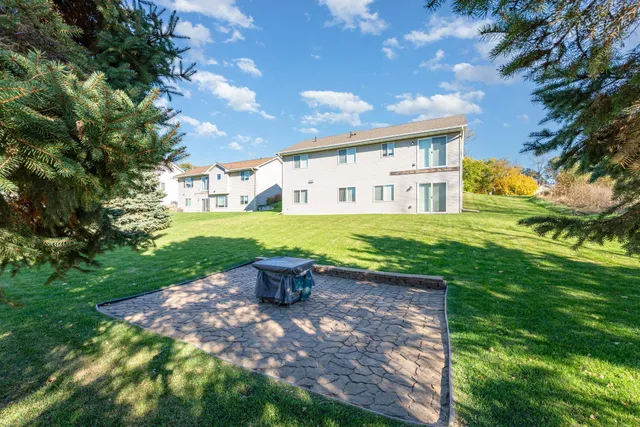 $399,950 | 757 Pleasant Avenue, St. Paul Park, MN 55071