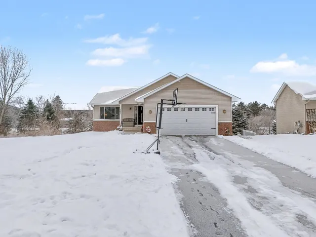 $399,950 | 757 Pleasant Avenue, St. Paul Park, MN 55071