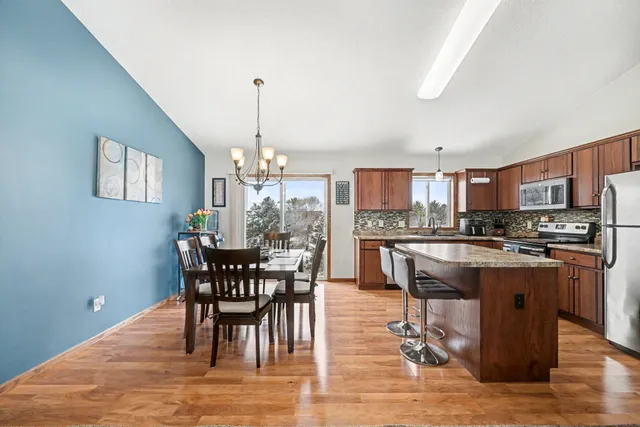 $399,950 | 757 Pleasant Avenue, St. Paul Park, MN 55071