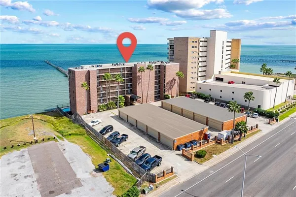 $2,000 | 4334 Ocean Drive, Unit 605, Corpus Christi, TX 78412