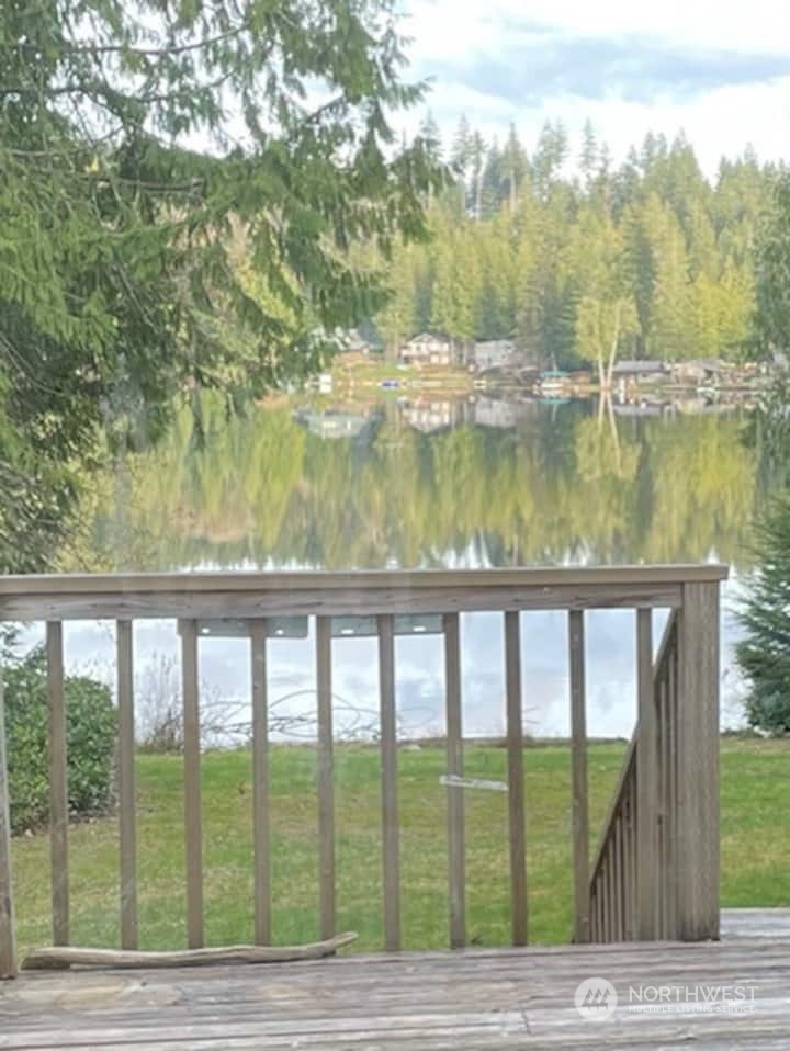 427 West Shore Loop Road Snohomish, WA 98290 - Photo 1 of 5 a view of lake from a balcony