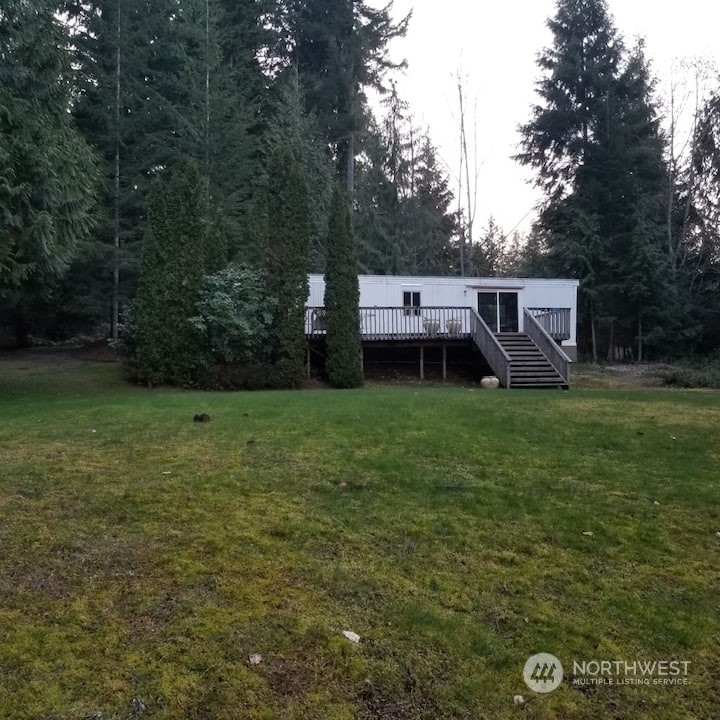 427 West Shore Loop Road Snohomish, WA 98290 - Photo 5 of 5 a backyard of a house with lots of green space