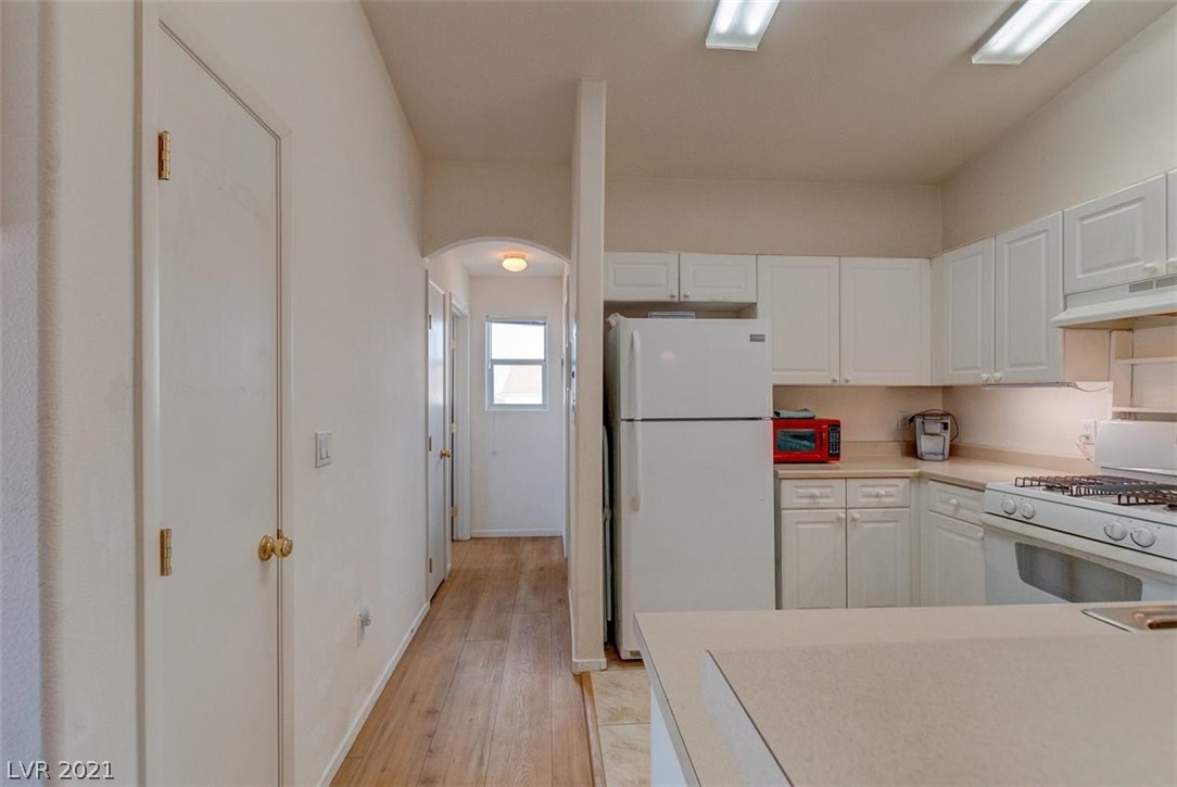 8737 Roping Rodeo Avenue, Unit 101 Las Vegas, NV 89178 - Photo 39 of 49