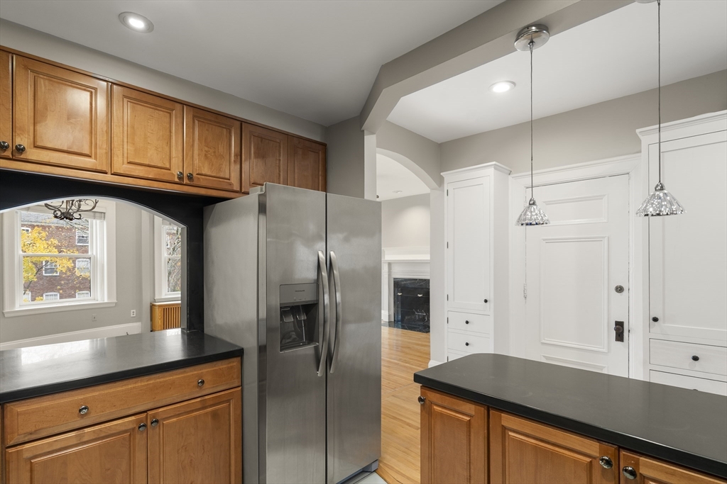 1011 Beacon Street, Unit 4 Brookline, MA 02446 - Photo 13 of 24