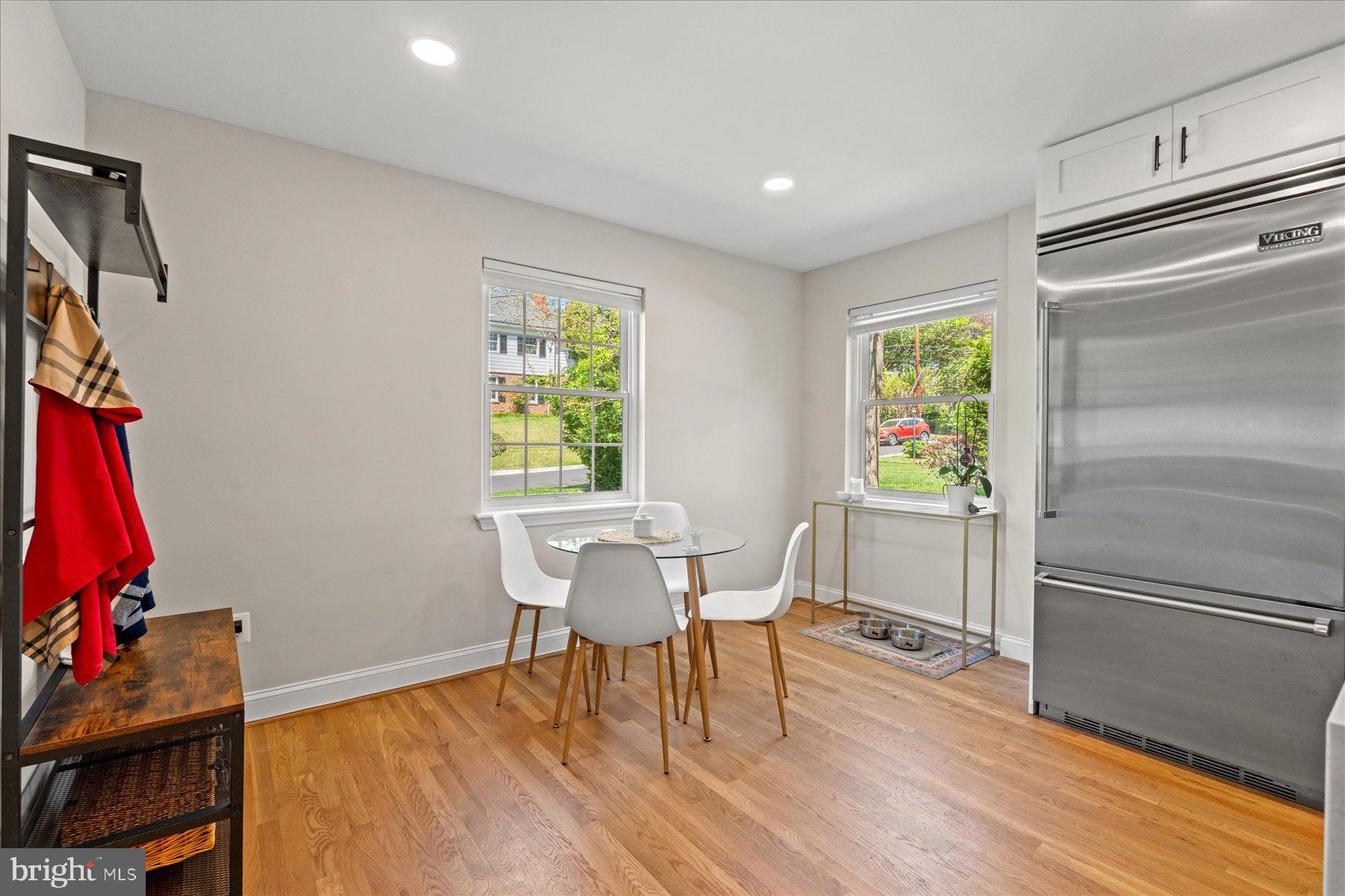 5612 Overlea Road Bethesda, MD 20816 - Photo 11 of 55 Window to the front yard