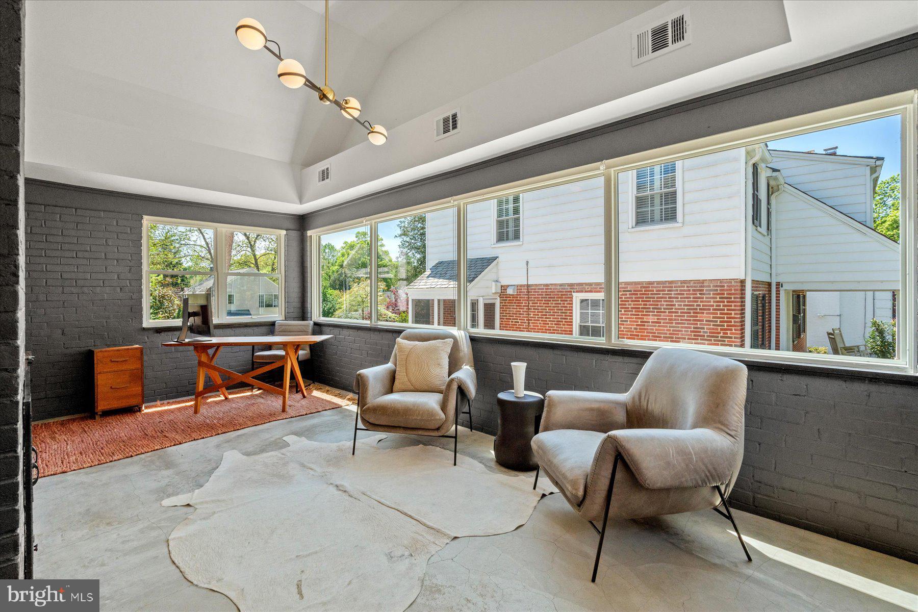 5612 Overlea Road Bethesda, MD 20816 - Photo 15 of 55 Stylish and comfortable office off the dining room