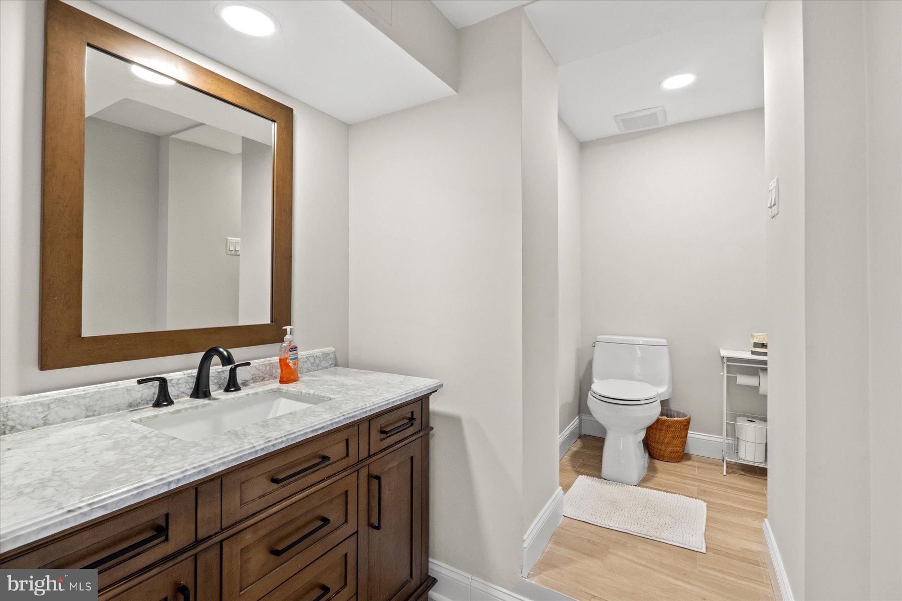 5612 Overlea Road Bethesda, MD 20816 - Photo 49 of 55 Updated bath with walk-in closet