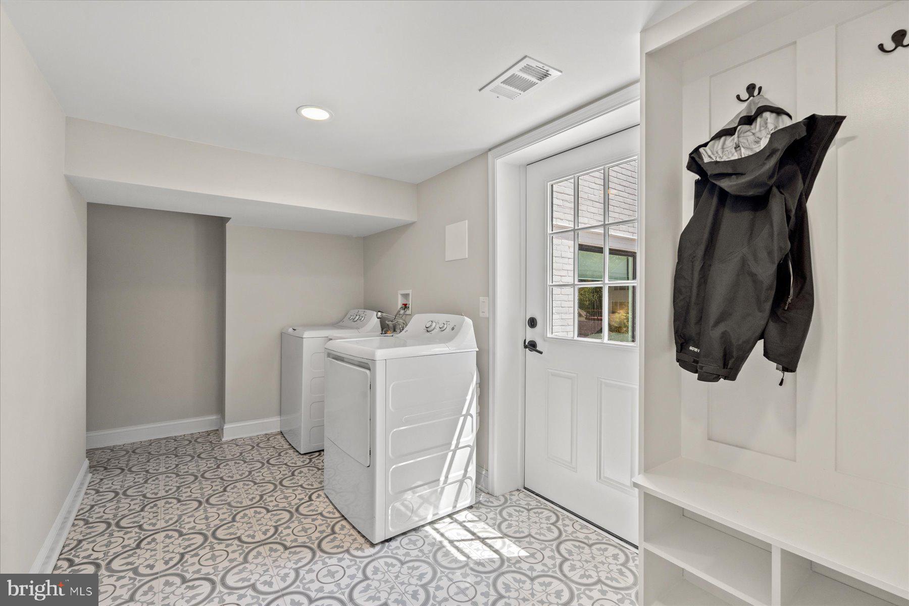 5612 Overlea Road Bethesda, MD 20816 - Photo 51 of 55 Dedicated entrance into lower level