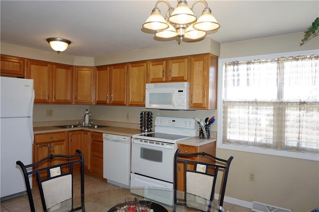 3690 Brodhead Road Monaca, PA 15061 - Photo 2 of 21 Gallery Image 2