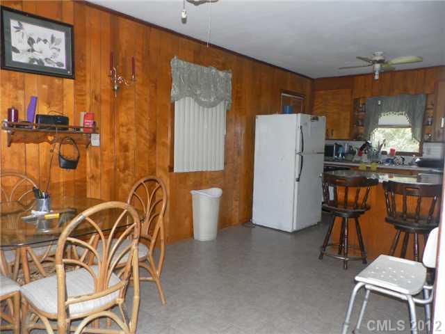 110 Wildwood Road Great Falls, SC 29055 - Photo 8 of 8 Gallery Image 8