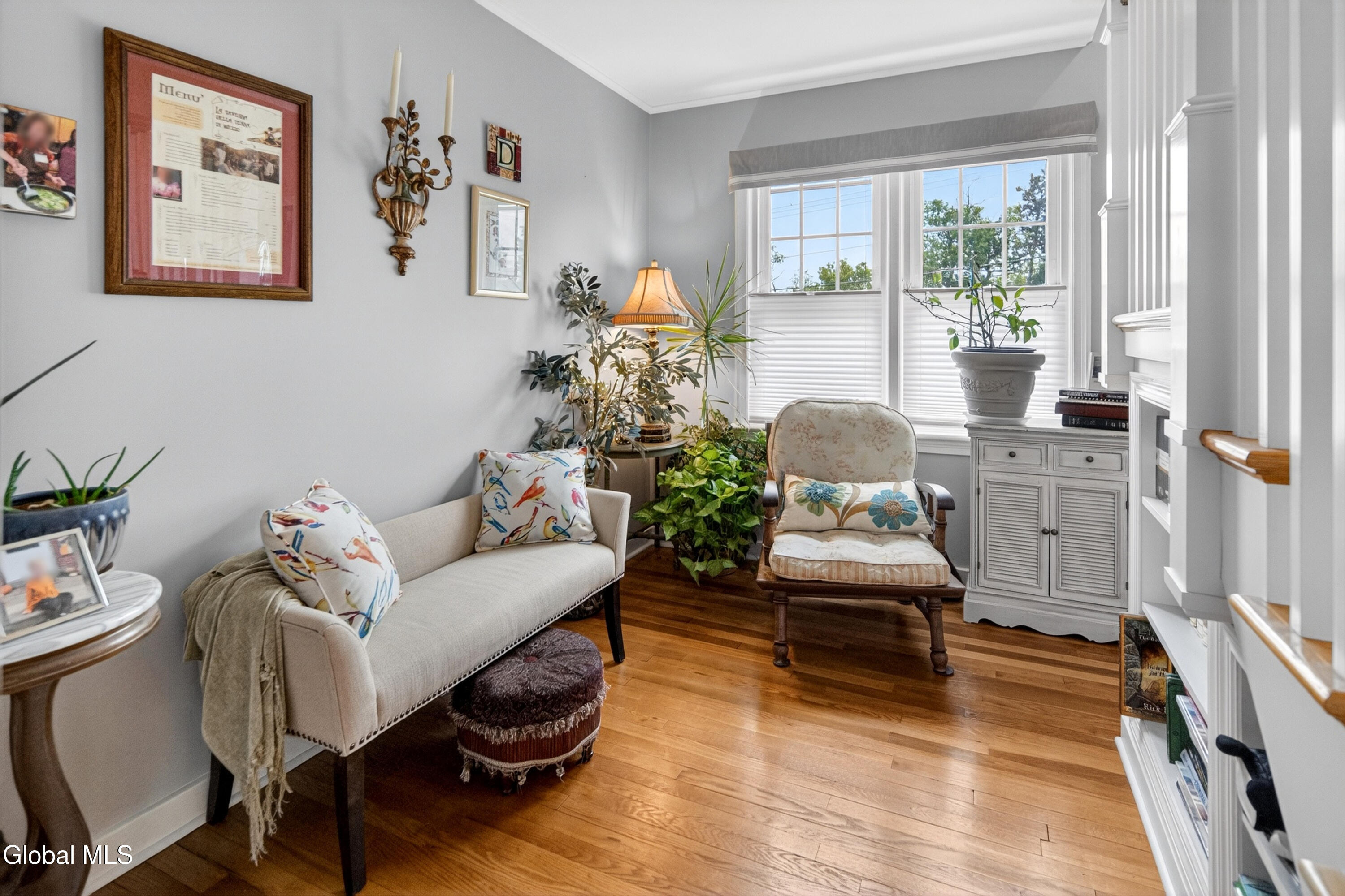 44 Mill Road Colonie, NY 12110 - Photo 2 of 31 Interior 01