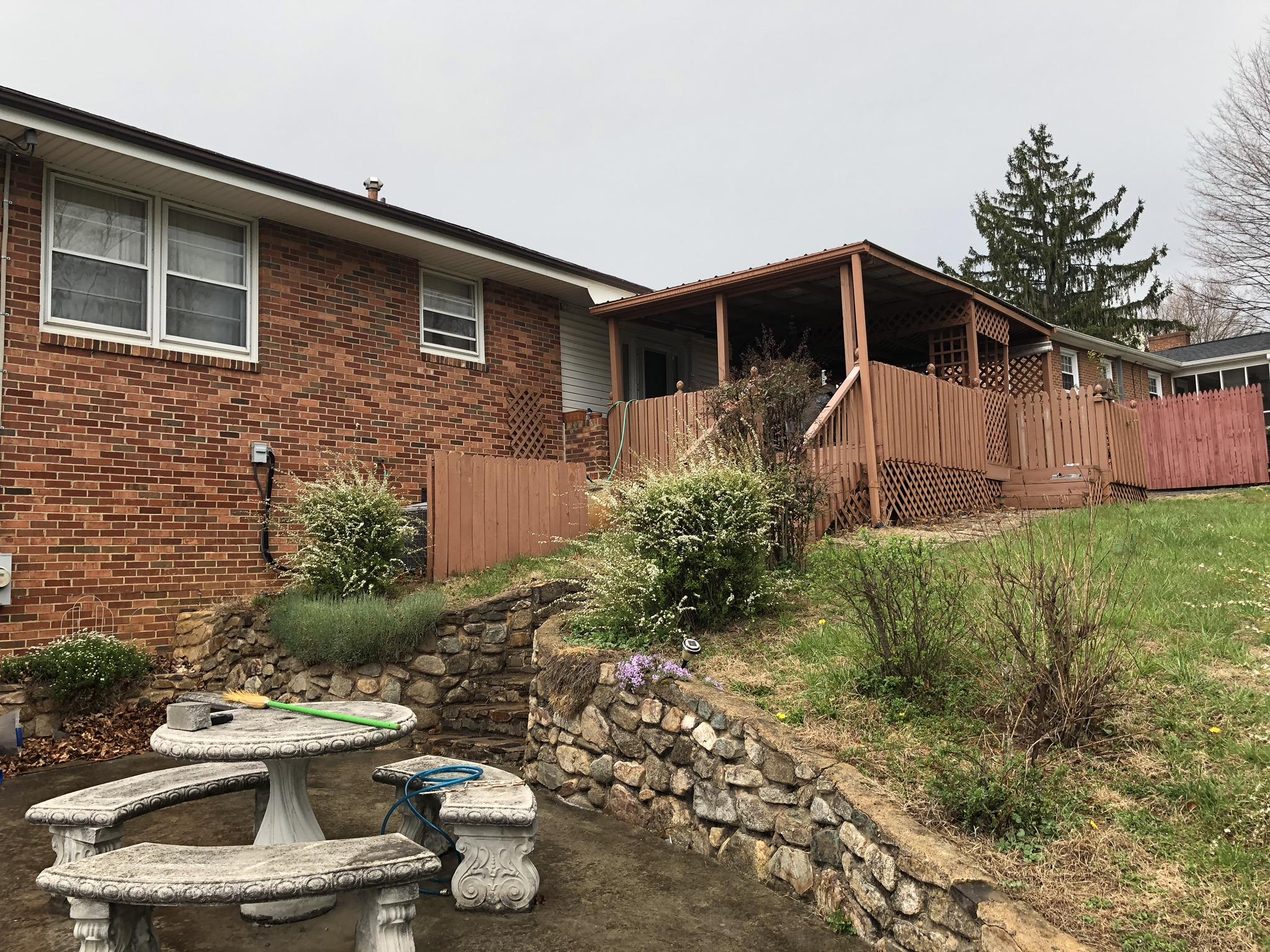 1825 Angus Road Northwest Roanoke, VA 24017 - Photo 22 of 23 Rear View