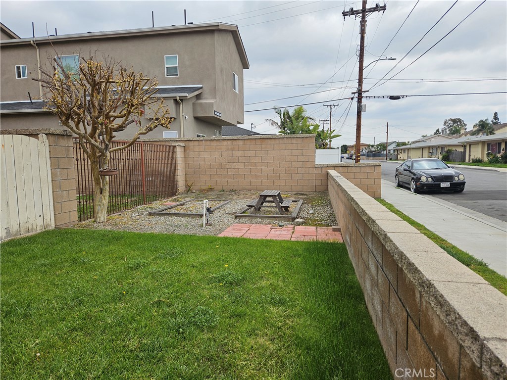 8598 Belmont Street Cypress, CA 90630 - Photo 3 of 23 a view of a backyard with sitting area