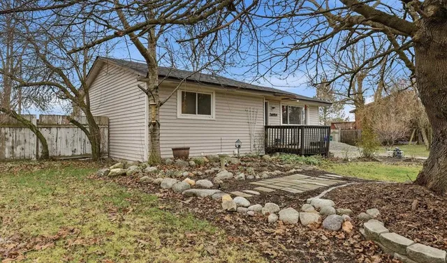 $359,000 | 26914 East Sanson Avenue, Newman Lake, WA 99025