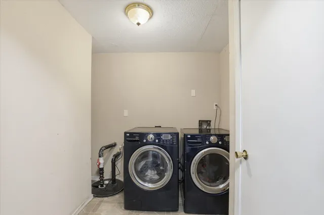 $359,000 | 26914 East Sanson Avenue, Newman Lake, WA 99025