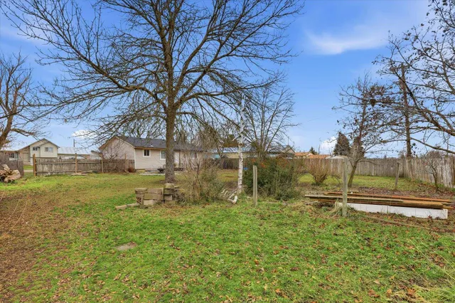 $359,000 | 26914 East Sanson Avenue, Newman Lake, WA 99025