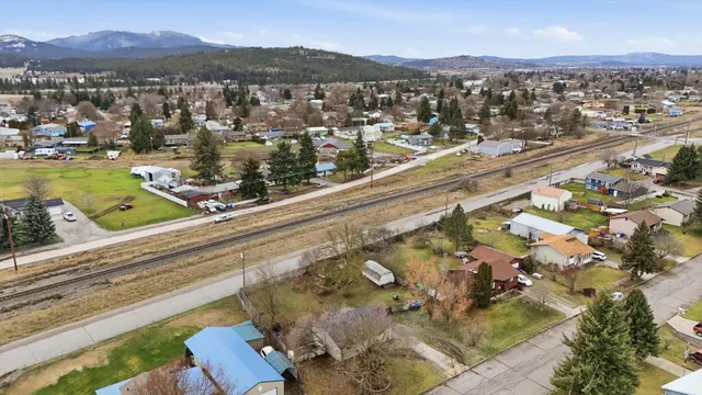 $359,000 | 26914 East Sanson Avenue, Newman Lake, WA 99025