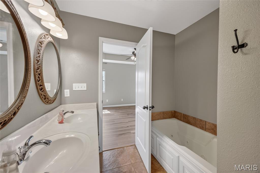 22953 Revelation Road Waynesville, MO 65583 - Photo 22 of 49