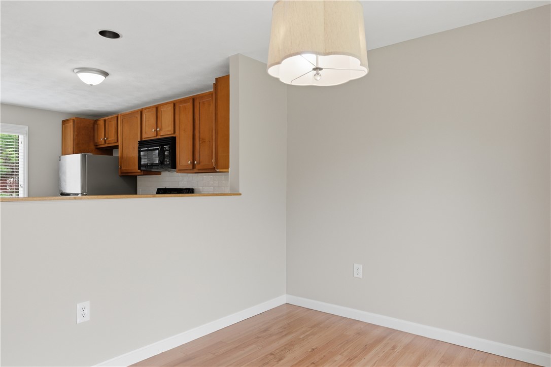 50 Abbott Run Valley Road, Unit 1604 Cumberland, RI 02864 - Photo 9 of 30