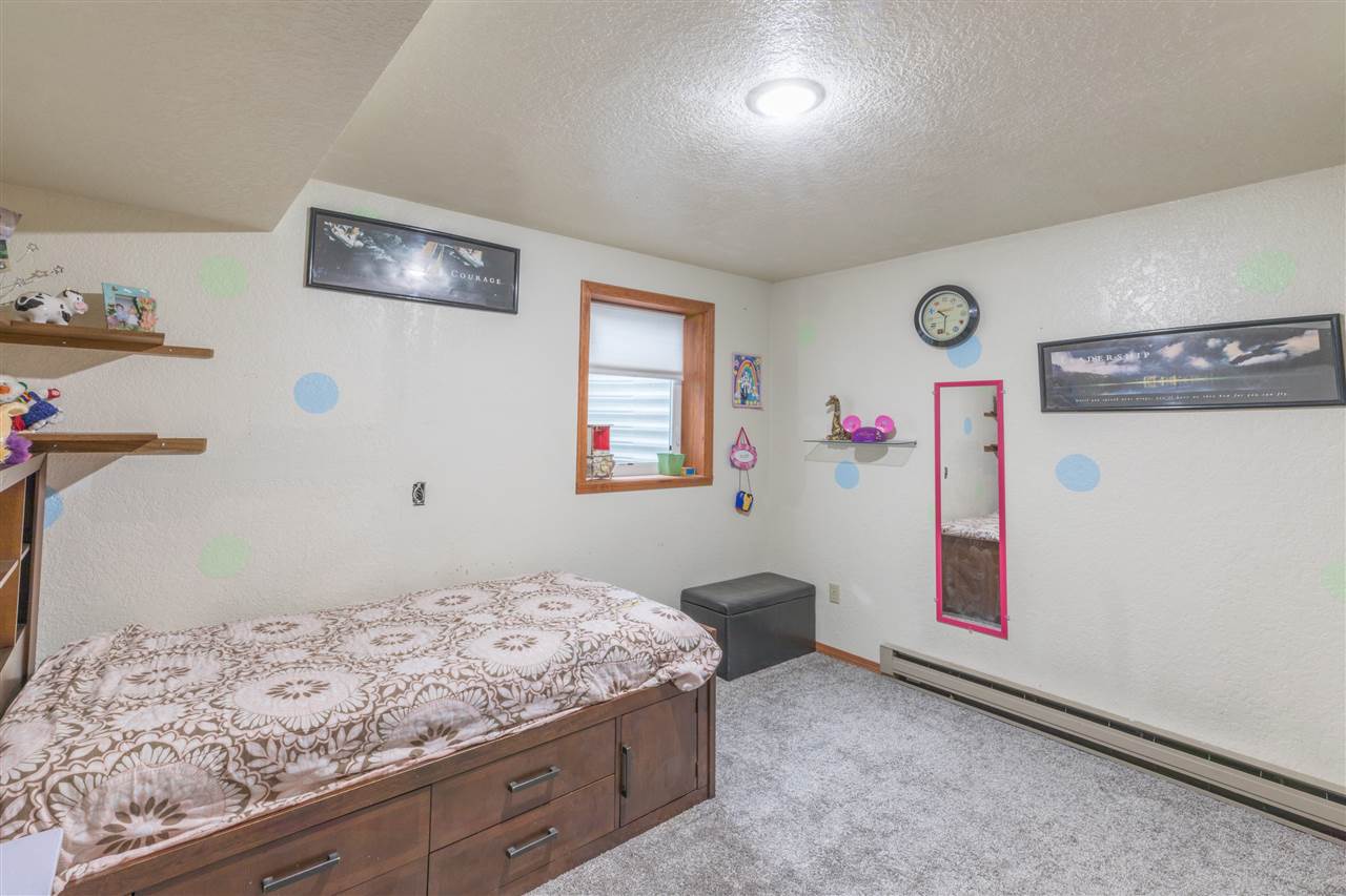 3318 East Moody Road Mead, WA 99021 - Photo 13 of 19 Gallery Image 13