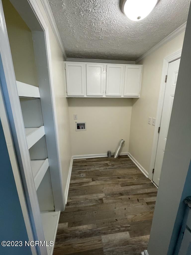 6475 Slabtown Road Wilson, NC 27893 - Photo 13 of 20 Laundry room
