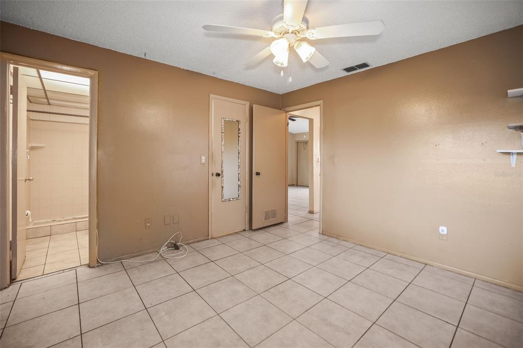 10049 88th Way Seminole, FL 33777 - Photo 12 of 23