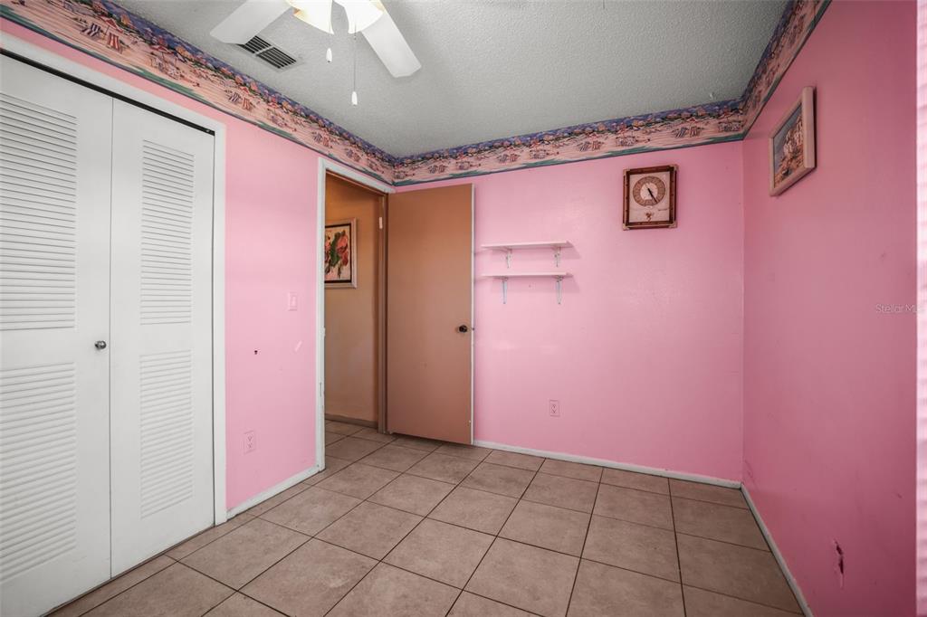 10049 88th Way Seminole, FL 33777 - Photo 15 of 23