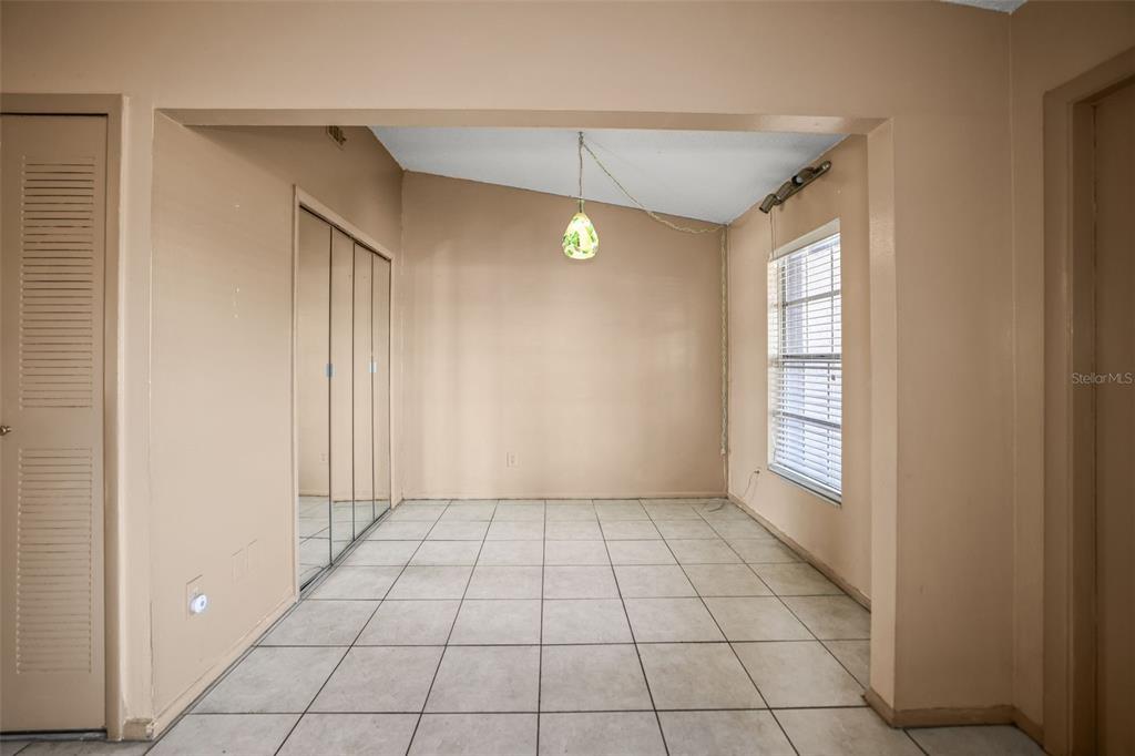 10049 88th Way Seminole, FL 33777 - Photo 5 of 23