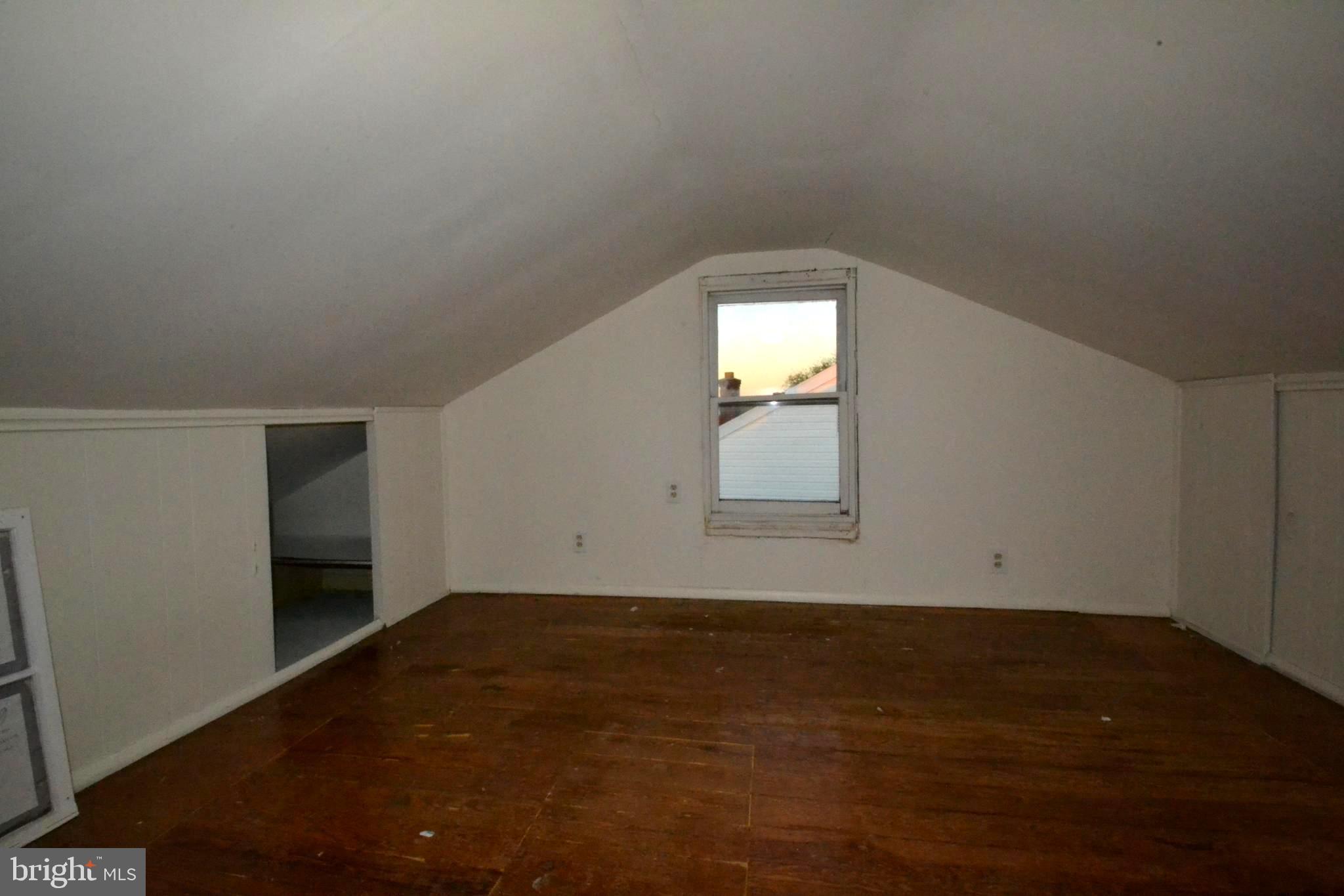 1914 Inverton Road Dundalk, MD 21222 - Photo 21 of 31 FINISHED ATTIC